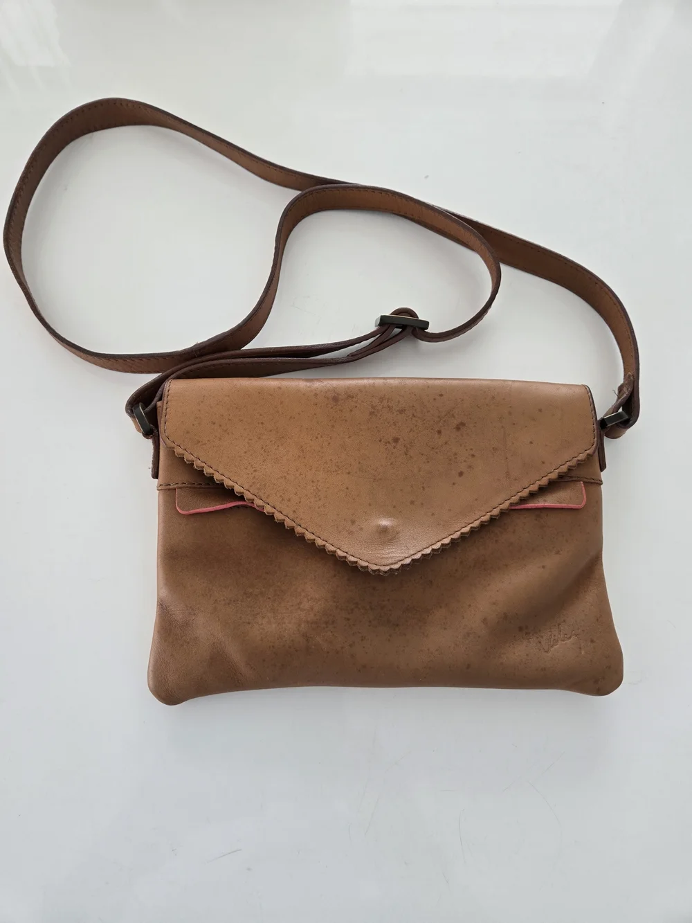 Classic Tan Leather Crossbody Envelope Bag with Pink Trim